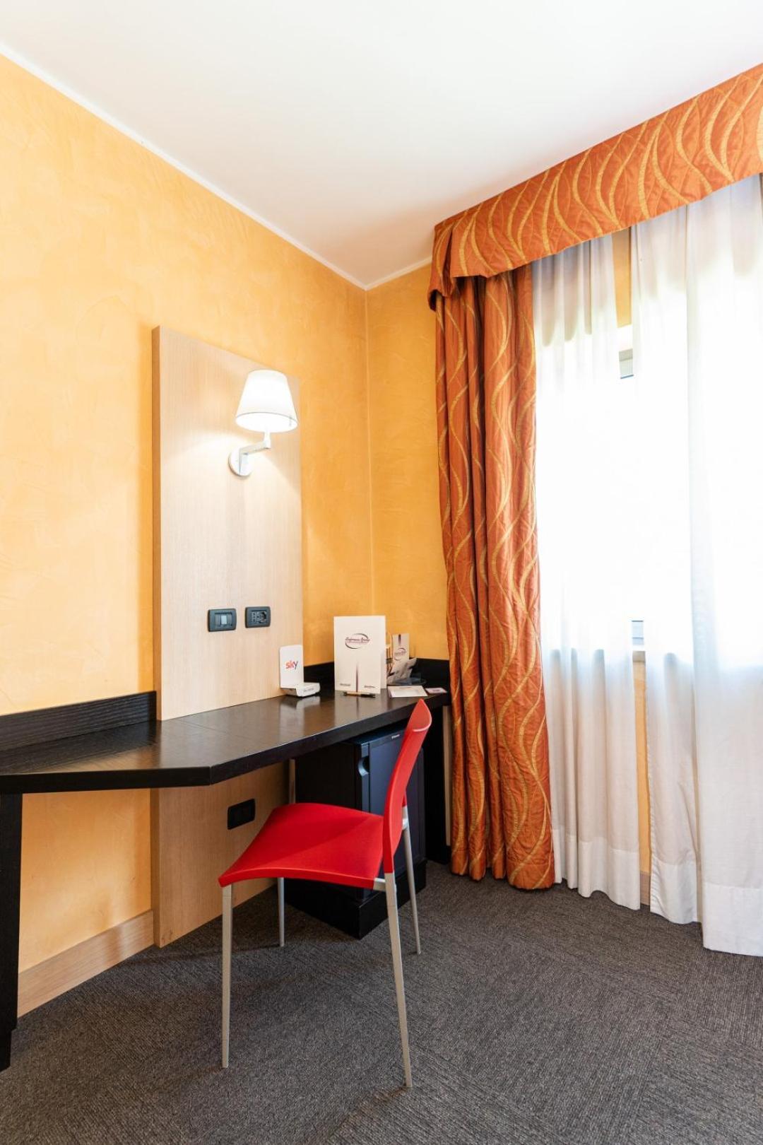 Hotel Majorana ريندي المظهر الخارجي الصورة